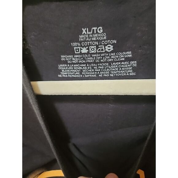 Naruto Anime Vintage Graphic Tank Tee Shirt XL Black New Excellent CR10 Nice - Picture 3 of 4